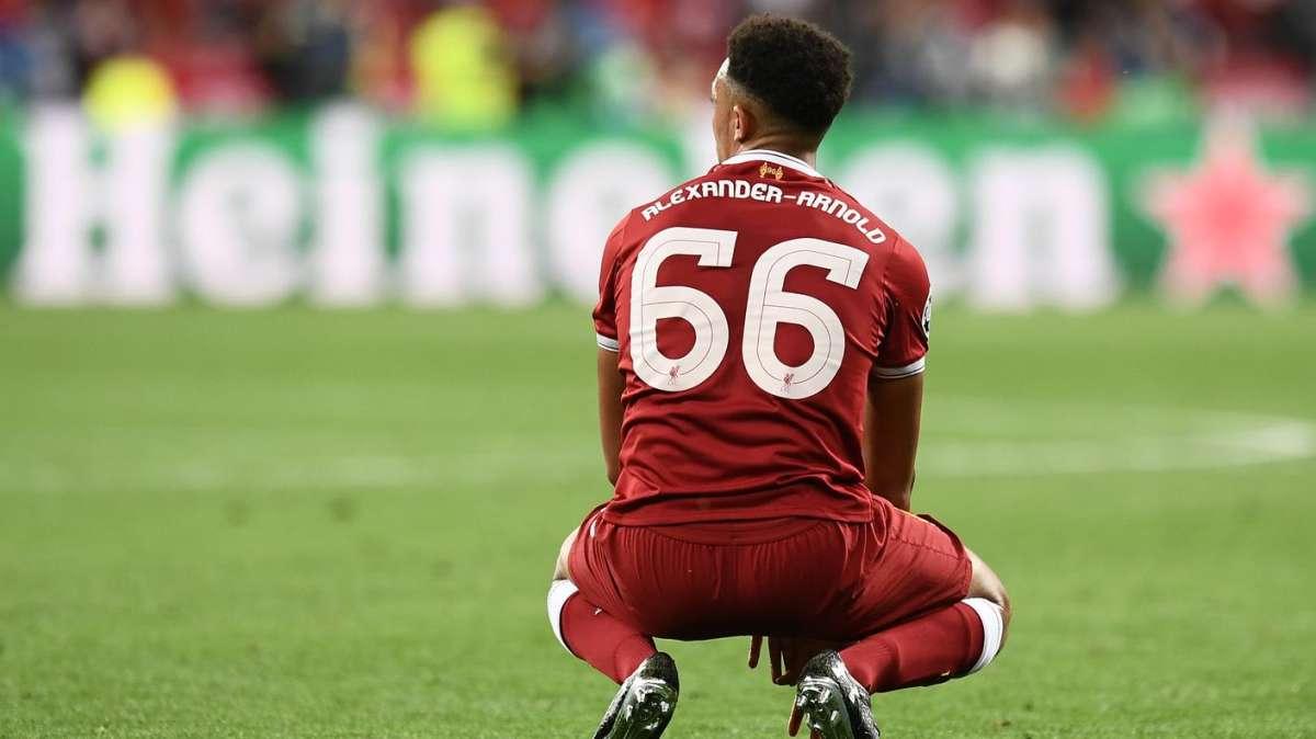 Decepción en Liverpool con Arnold de fondo: "No jugó..."