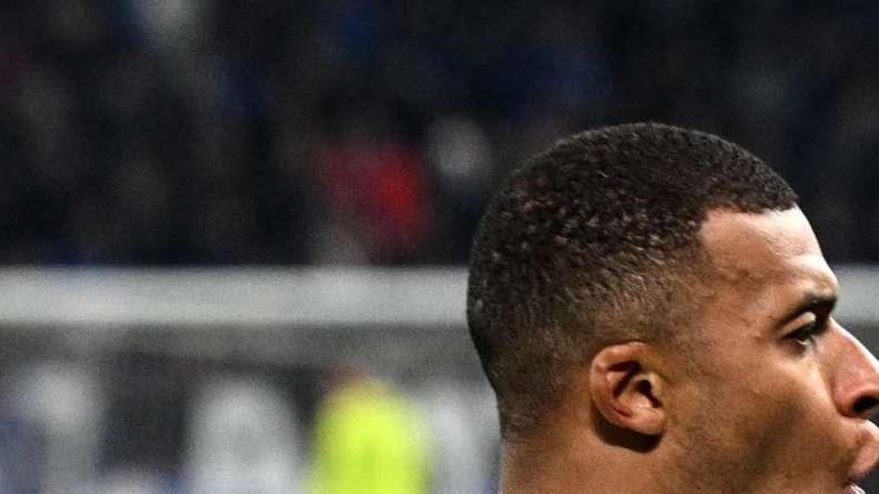Mbappé sigue en racha: la bota de oro y el pichichi, a tiro