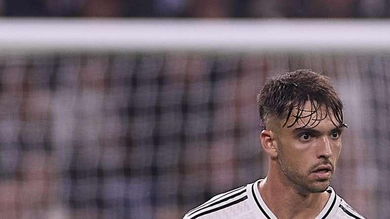Bombazo: el Real Madrid pone precio de mercado a Raúl Asencio