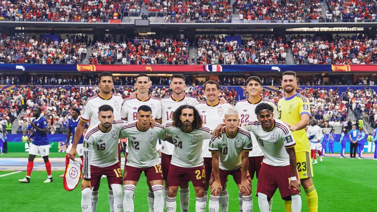 Y al tercer día... resucitó España para volver a una final del Mundial