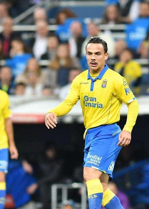 Las Palmas busca al sustituto de Roque Mesa en Madrid y Barcelona: comparación de canteranos