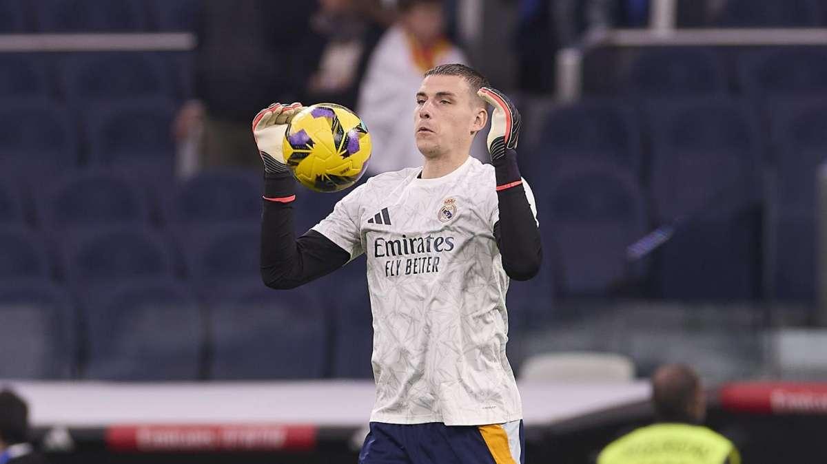 Lunin celebra su futuro a corto plazo en el Real Madrid: el motivo
