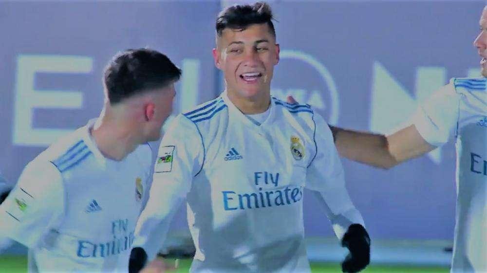 VÍDEO - Óscar, el especialista del Real Madrid Castilla a balón parado