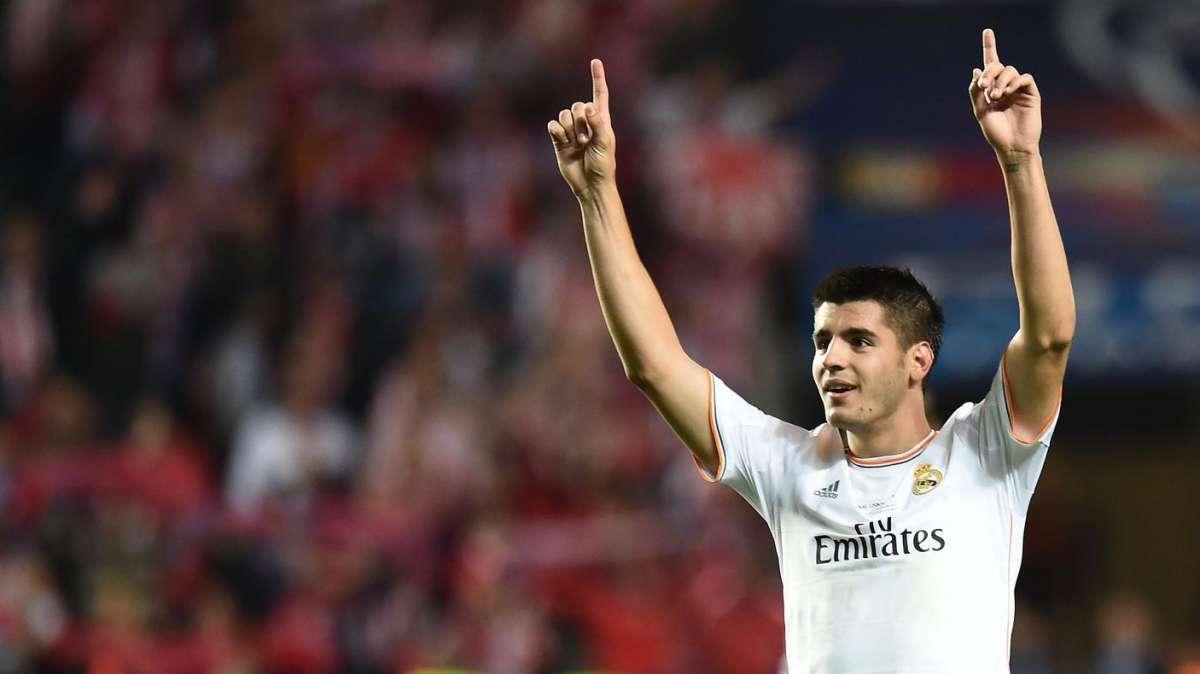 Morata y Balotelli, las opciones de Wenger para la delantera