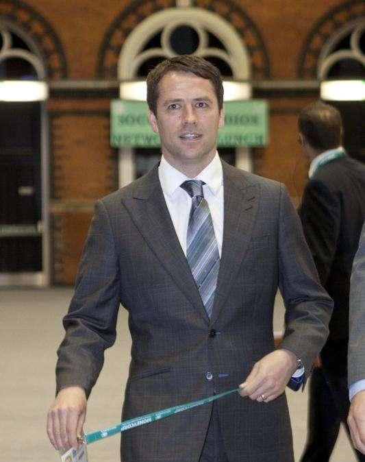 Owen: "Veo a Ibrahimovic en el Arsenal"