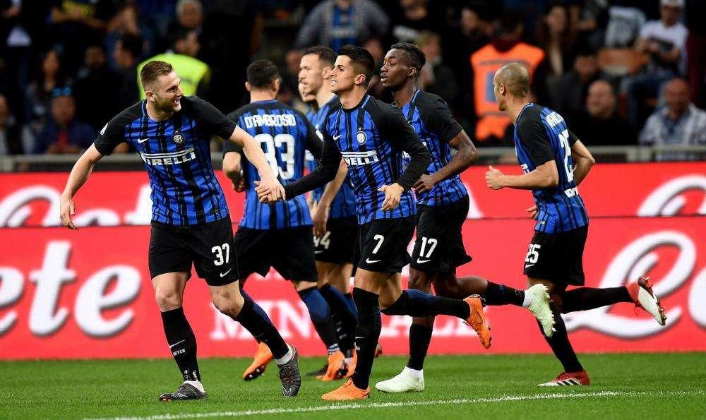 El Inter intentará resurgir a costa de retener a una de sus estrellas