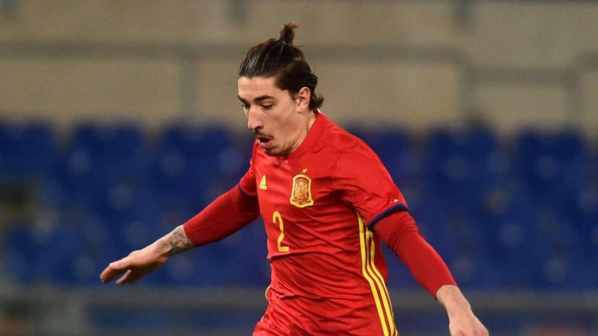OFICIAL | Héctor Bellerín se pierde El Clásico: Xavi con la defensa en cuadro