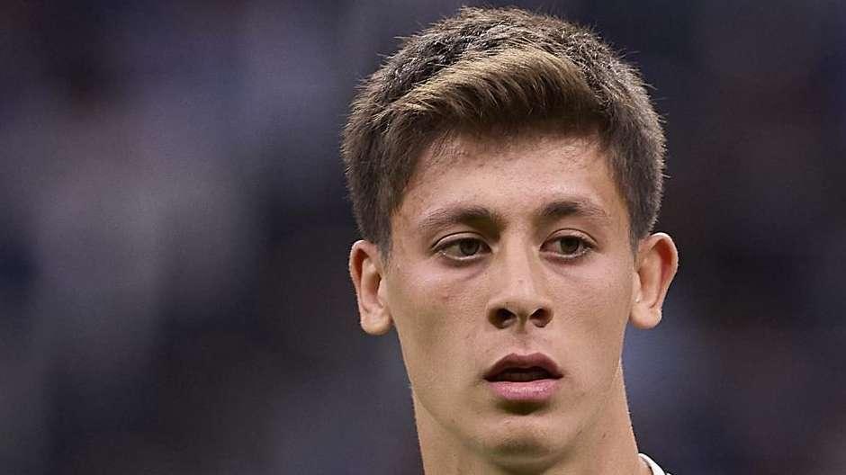 Tres clubes preguntan al Real Madrid por Arda Güler