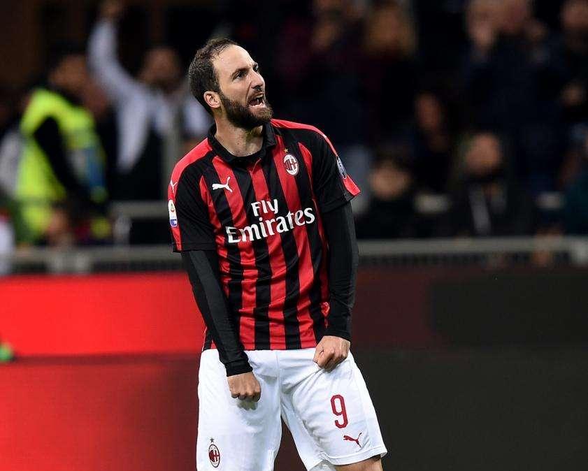 Higuaín, listo para su 'vendetta': entrenó con normalidad y jugará frente a la Juventus