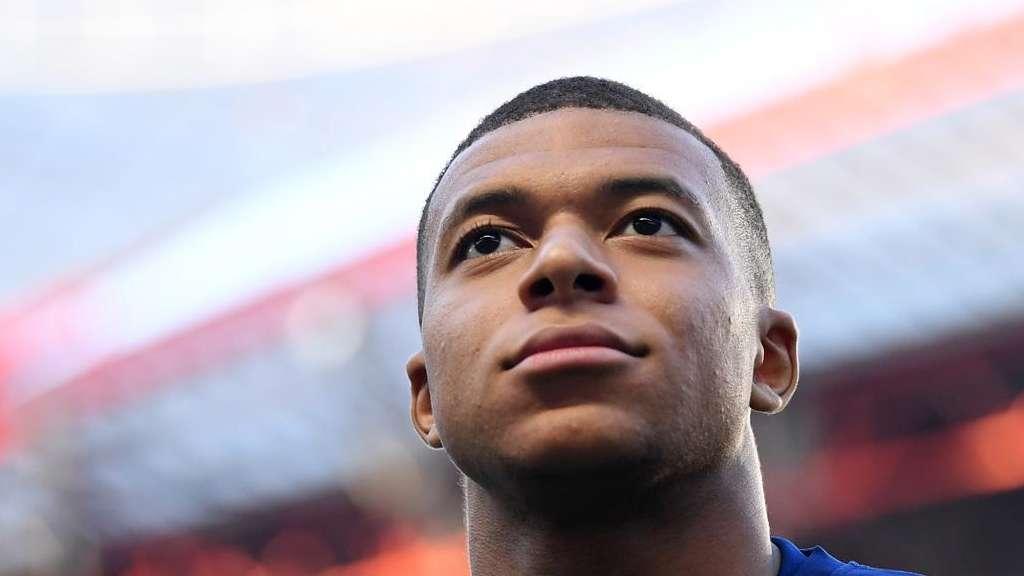 Mbappé Real Madrid | La afición pide a Florentino el fichaje del francés