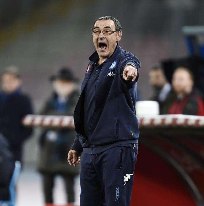 Sarri, preguntado por el futuro de Courtois y Hazard: "No depende sólo de mí"