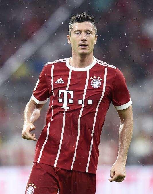¡ATENCIÓN! Rummenigge atiza a Lewandowski citando al Real Madrid: 'el club de sus sueños'
