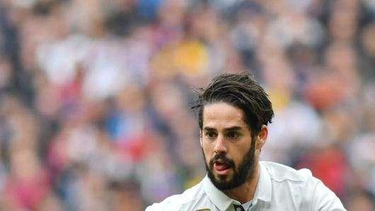 Marca - El reencuentro entre Isco y James: el pulso continúa