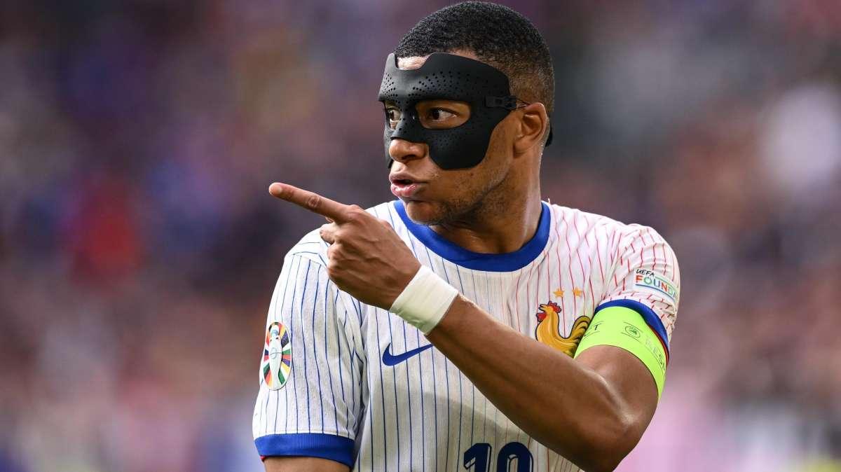 "Cualquier día los marcianos van a saber quién es Kylian Mbappé"