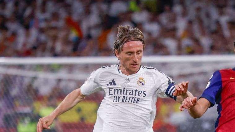 ¿Cuántas ligas tienen el Real Madrid y el Barcelona?