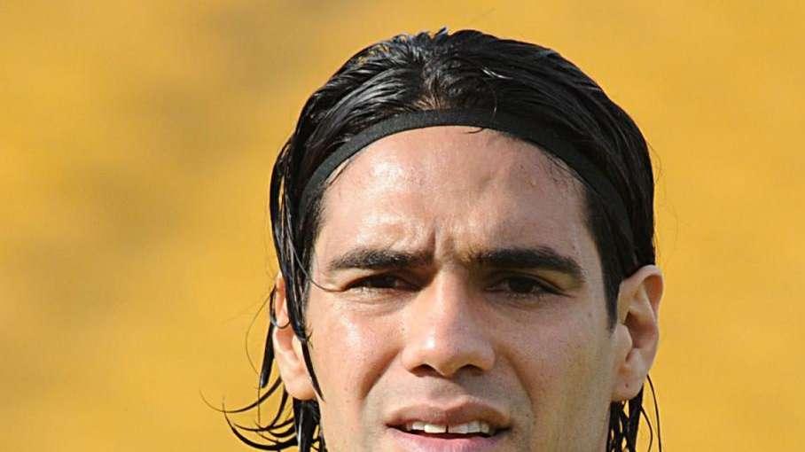 Falcao comienza la pretemporada con el Mónaco a la espera de una llamada del Madrid