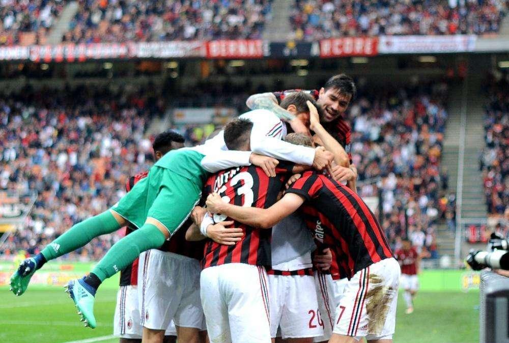 ¡El TAS retira la sanción al Milan, que podrá jugar la Europa League!