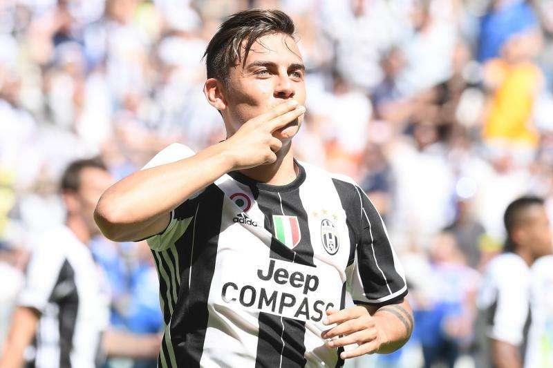 El Barcelona, dispuesto a ofrecer hasta tres jugadores a la Juve por Dybala