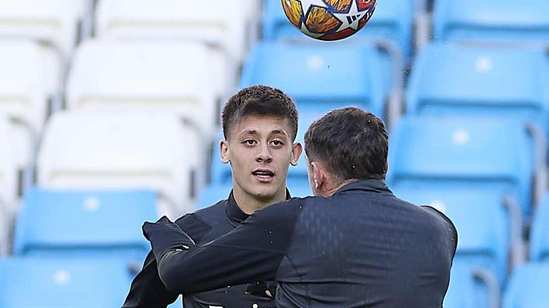 Así está el futuro de Güler: diez pretendientes, la postura del jugador...