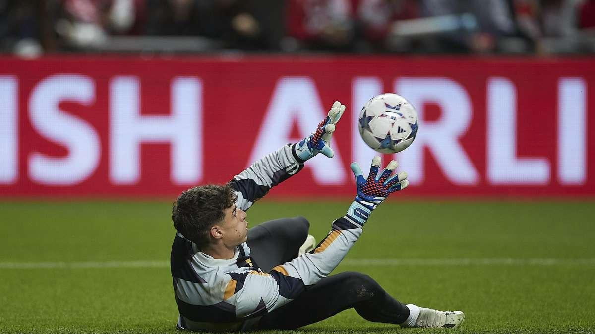 El debate en la portería se intensifica en el Real Madrid