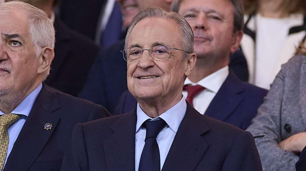Mercado de fichajes en directo | Dos fichajes 'obligados', pelea en la Premier...