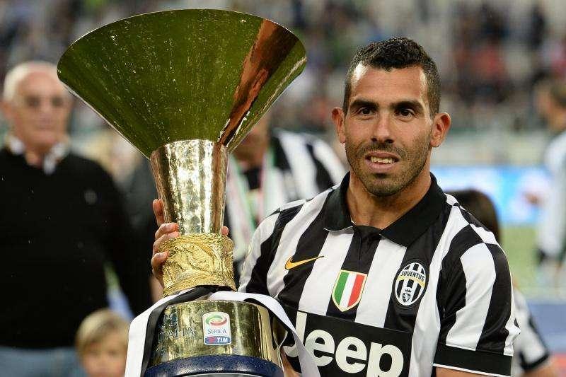 Daniel Angelici: "Si Tévez quiere volver estamos listos"