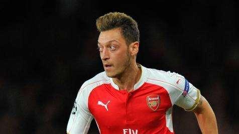 Arsenal, los dirigentes temen que no renueve el ex madridista Özil