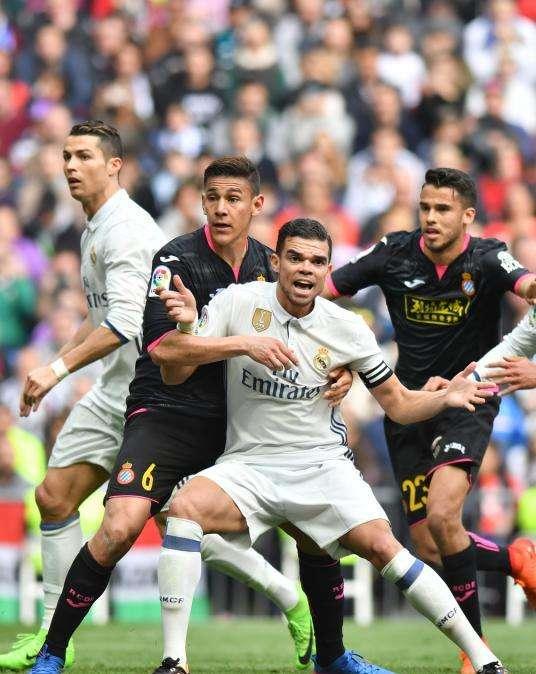 Daily Mail - Pepe se marchará a China y el Madrid ya ha encontrado a su sustituto