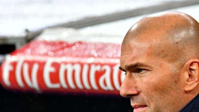 El Madrid pecó de corazón y Zidane de sumiso e inocente, ¿qué hacía Lucas Vázquez en la grada?