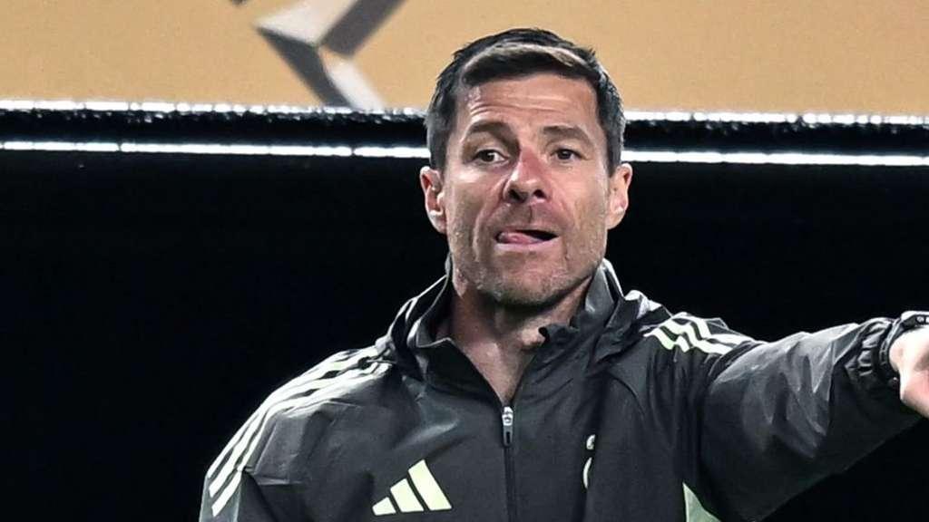 Se viene una gran noticia para Xabi Alonso en octubre