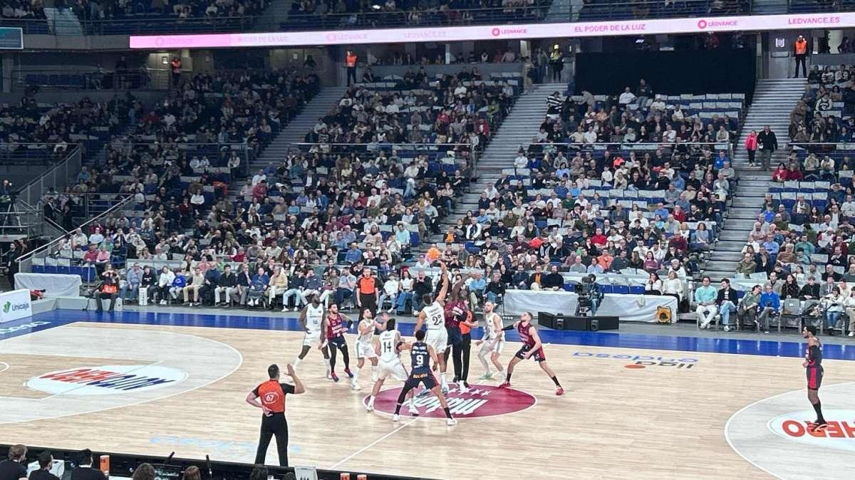 Real Madrid 83-78 Baskonia: undécima victoria seguida para seguir líderes