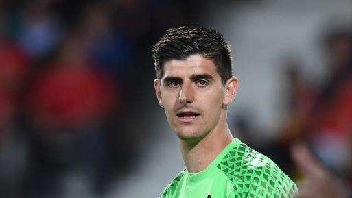 Casillas, un ídolo para Courtois: "Es normal fijarte en el portero titular del Real Madrid"