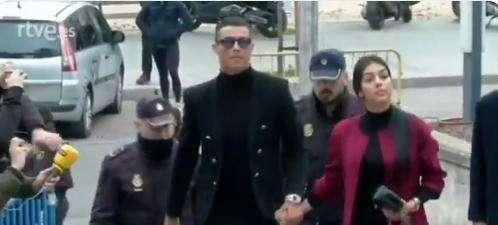VÍDEO - Así ha llegado Cristiano Ronaldo a la Audiencia Provincial de Madrid