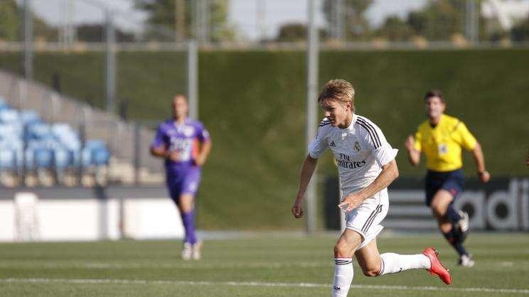 Odegaard confirma su mejoría con el Castilla