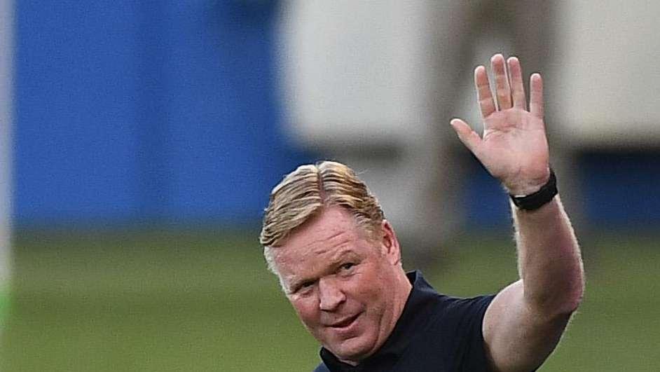 OFICIAL | El FC Barcelona destituye a Ronald Koeman