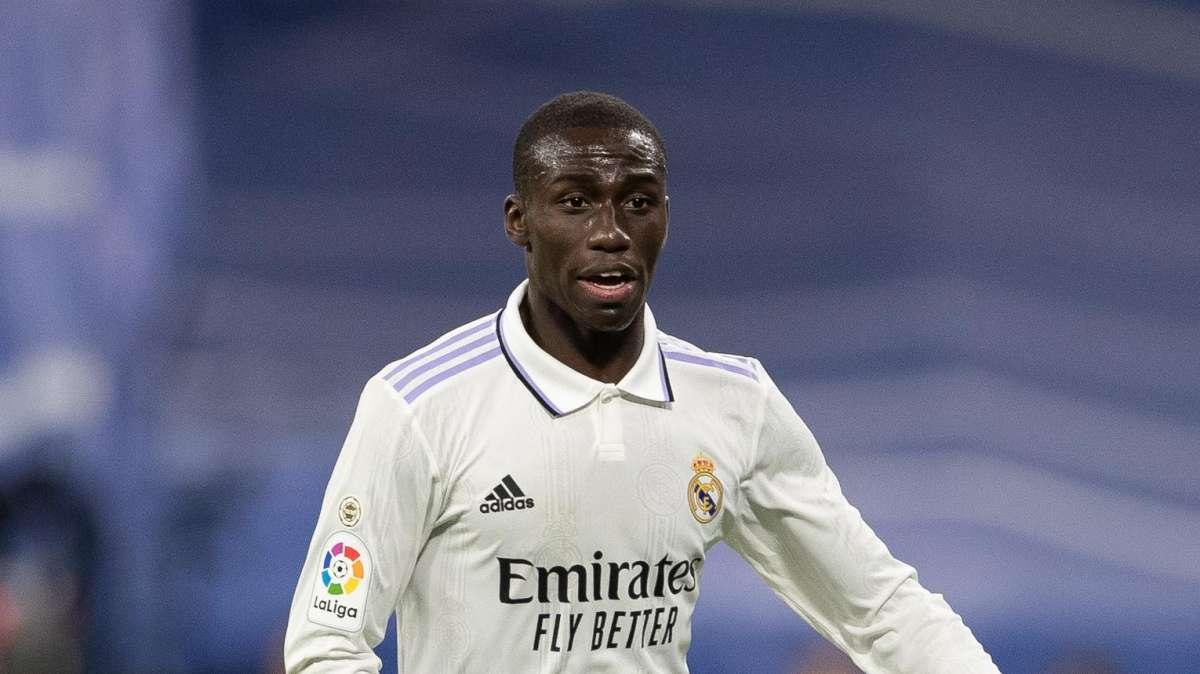 Se acerca la salida de Mendy: un nuevo pretendiente, a escena