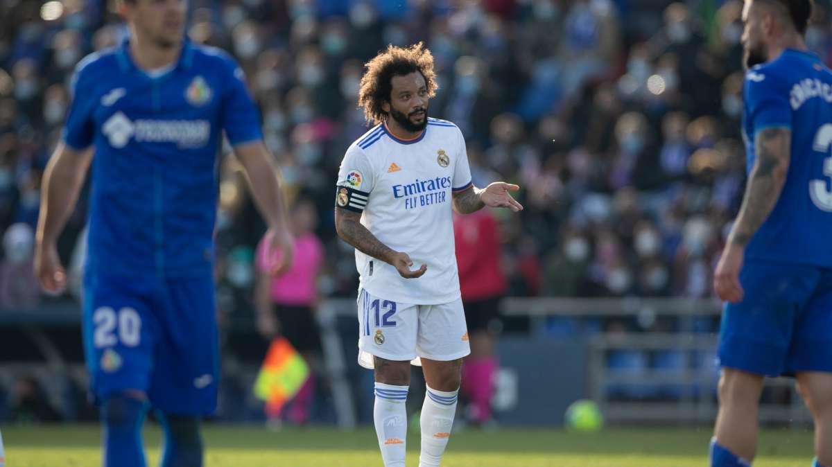 CAMBIO EN EL REAL MADRID | Marcelo entra al campo