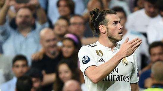 Bale, un líder imposible con una banda sonora acorde a su idioma