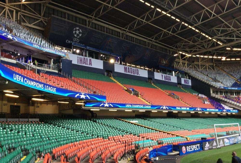 Localizado un cuerpo en el avión en el que viajaba Emiliano Sala