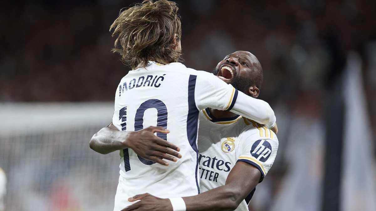 El Bayern se pone serio con Davies, el futuro de Modric...