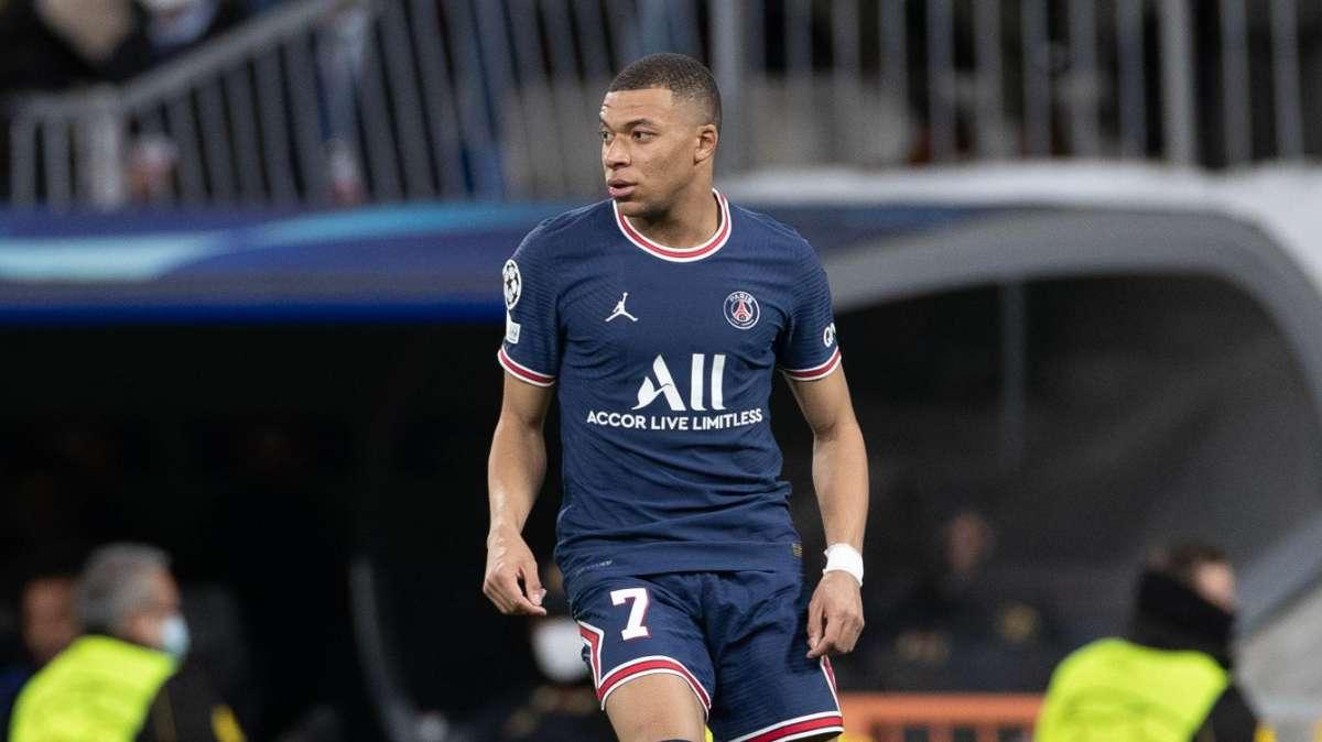 La madre de Mbappé siembra el caos: "Si nos ofrecen 10.000 millones, los cogemos"