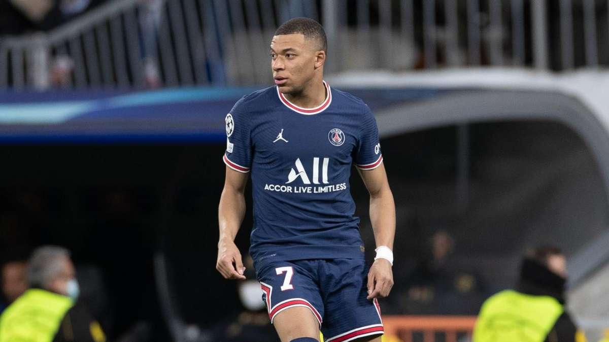 TOP News 18 | Davies y su contrato con el Real Madrid, el salario de Mbappé...