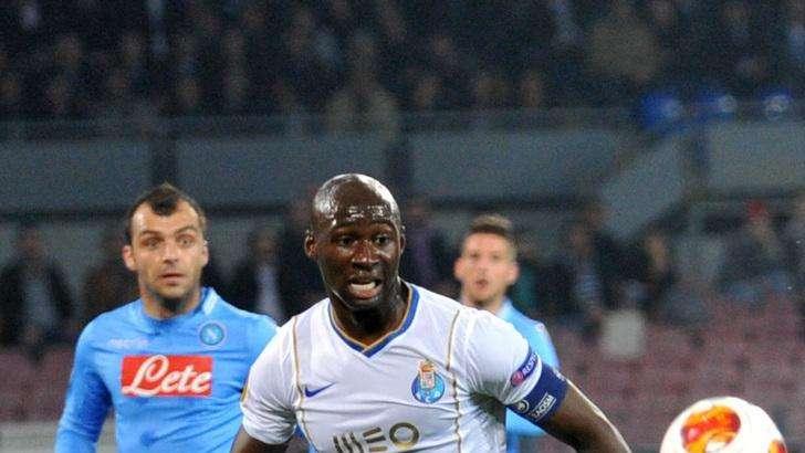 El City, dispuesto a pagar 45 millones de euros por Mangala