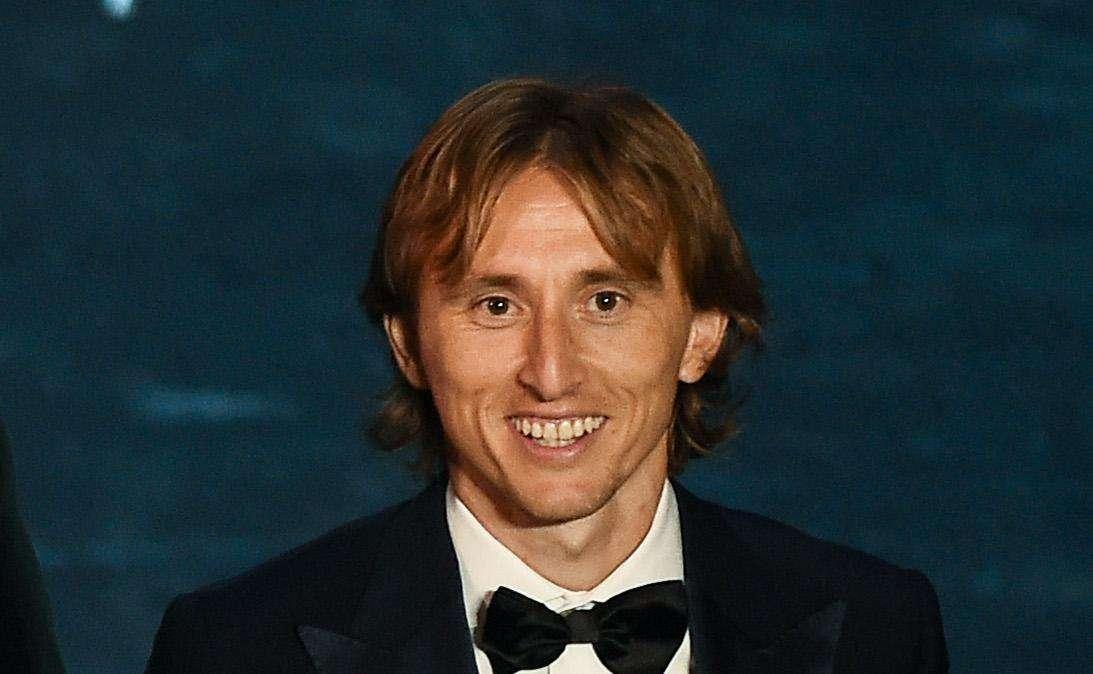 Fichajes Real Madrid | Modric no quiere irse y aceptará una renovación a la baja