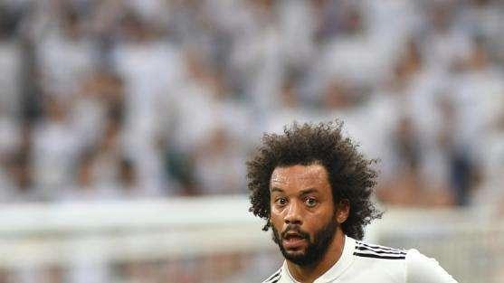 Tuttosport - El Real Madrid quiere fichar a Marcos Alonso y vender a Marcelo a la Juventus