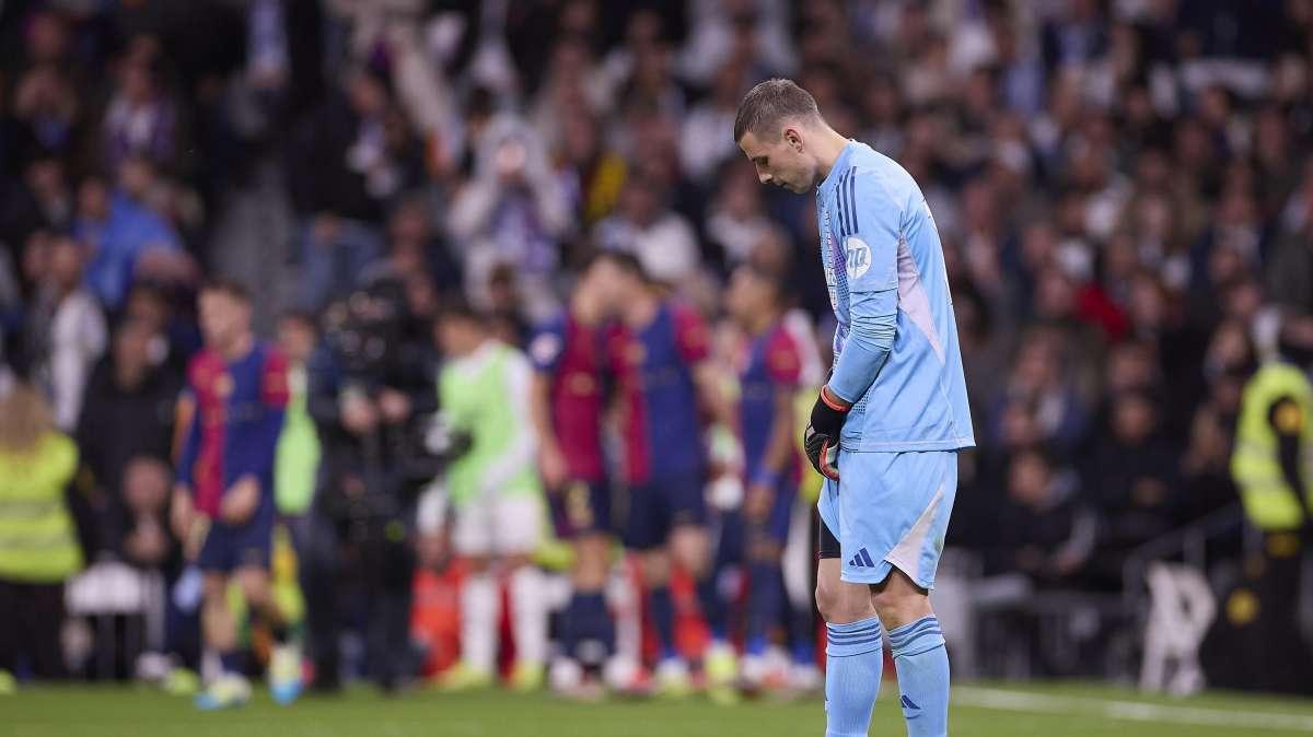 Suspenso histórico del Real Madrid: las notas de la tortura culé en el Bernabéu