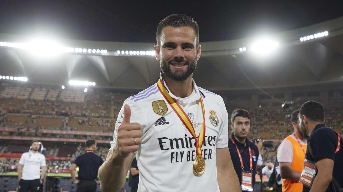 Nacho: "He decidido seguir un año más en el Real Madrid"