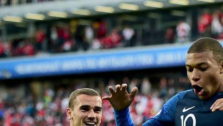 L'Équipe confirma que se detienen las negociaciones por Mbappé hasta nuevo aviso
