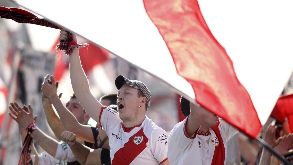 FINAL | Rayo Vallecano 2-1 Elche CF: remontada madrileña para soñar con Europa