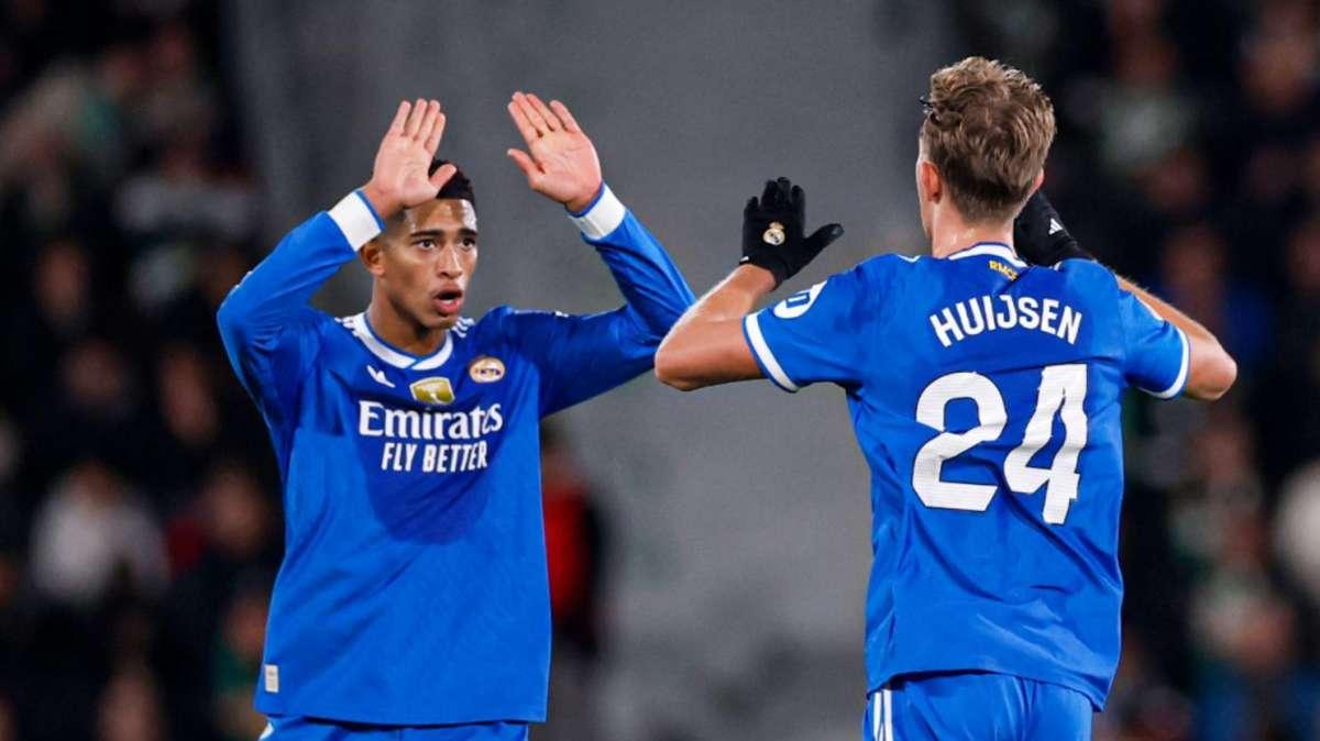 Huijsen está de celebración: así fue su primer gol con el Real Madrid